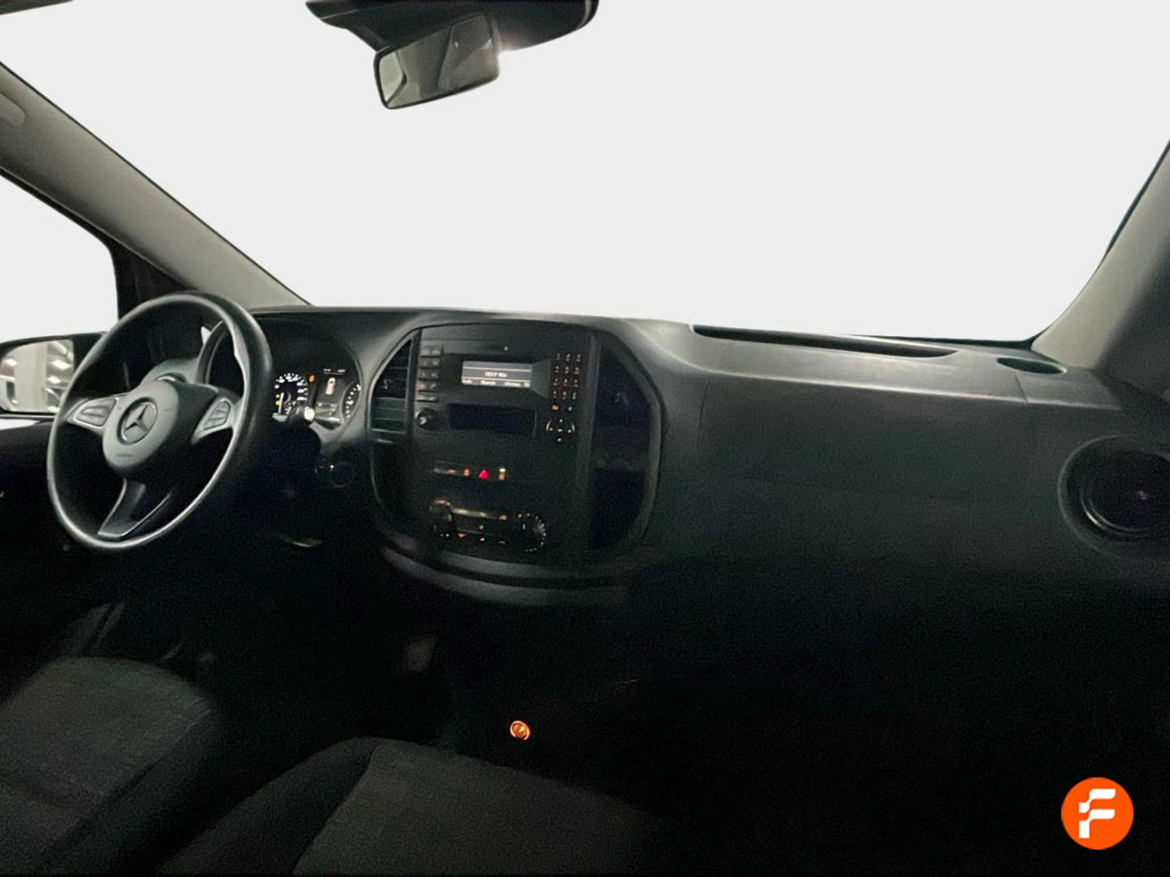 Foto Mercedes-Benz Vito 14