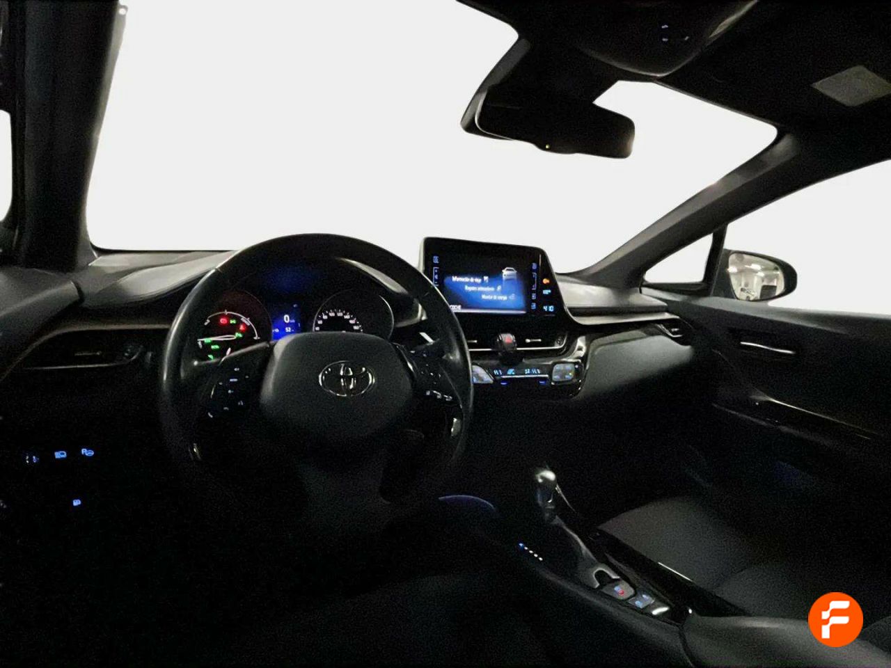 Foto Toyota C-HR 15