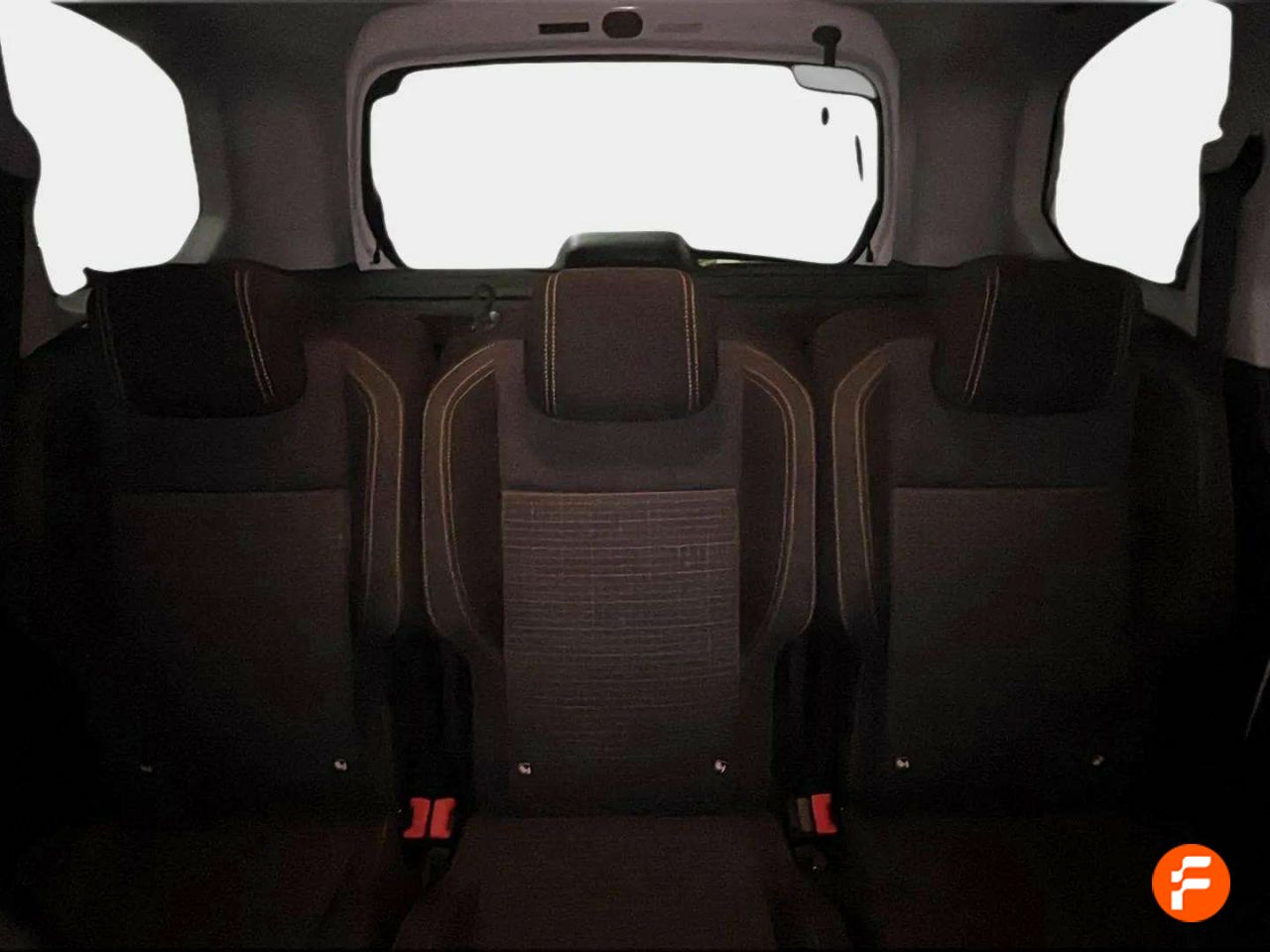 Foto Peugeot Rifter 16