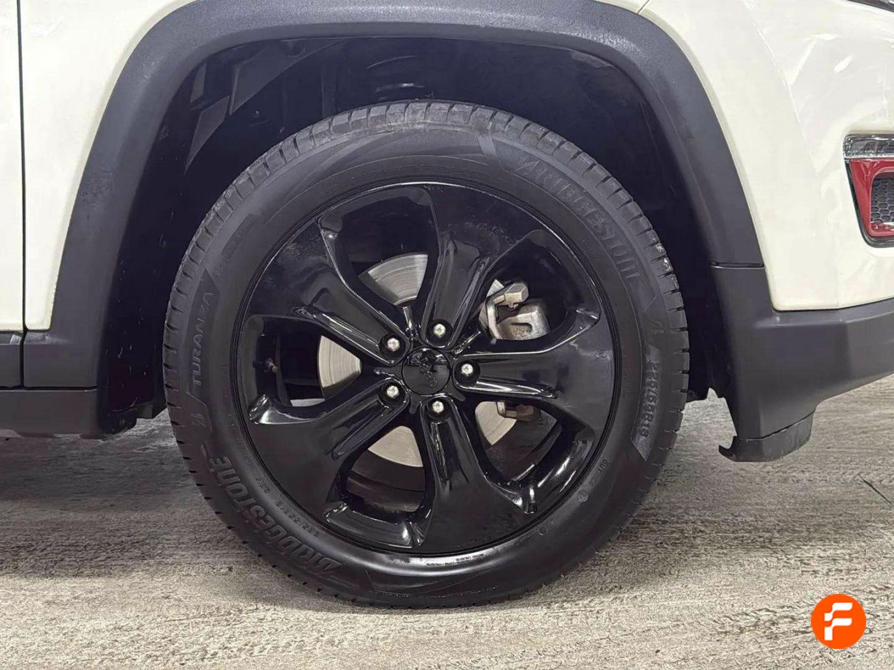 Foto Jeep Compass 17