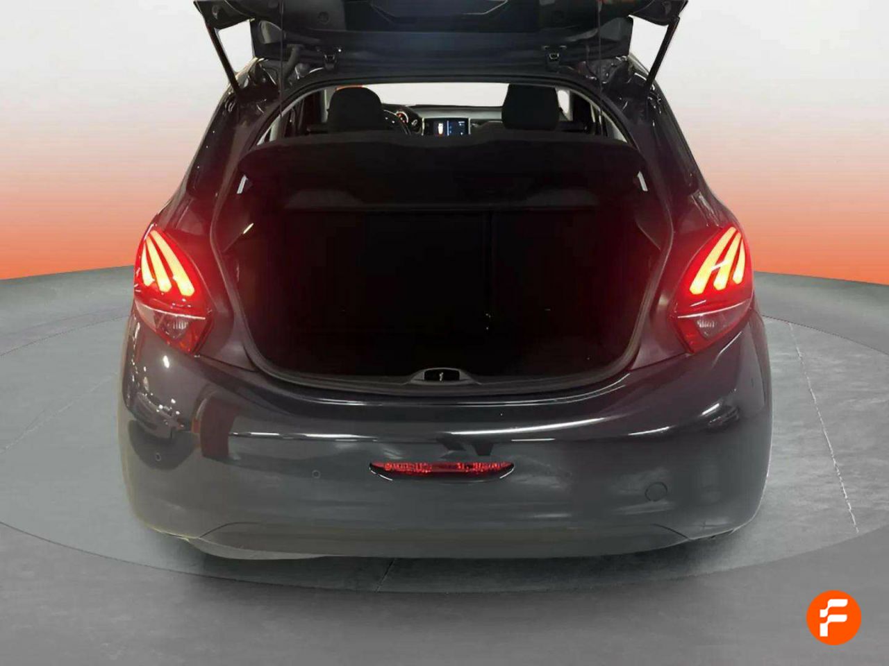 Foto Peugeot 208 17