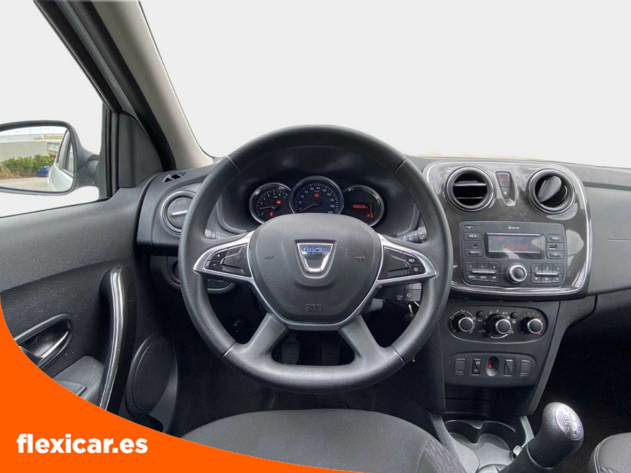 Foto Dacia Sandero 14