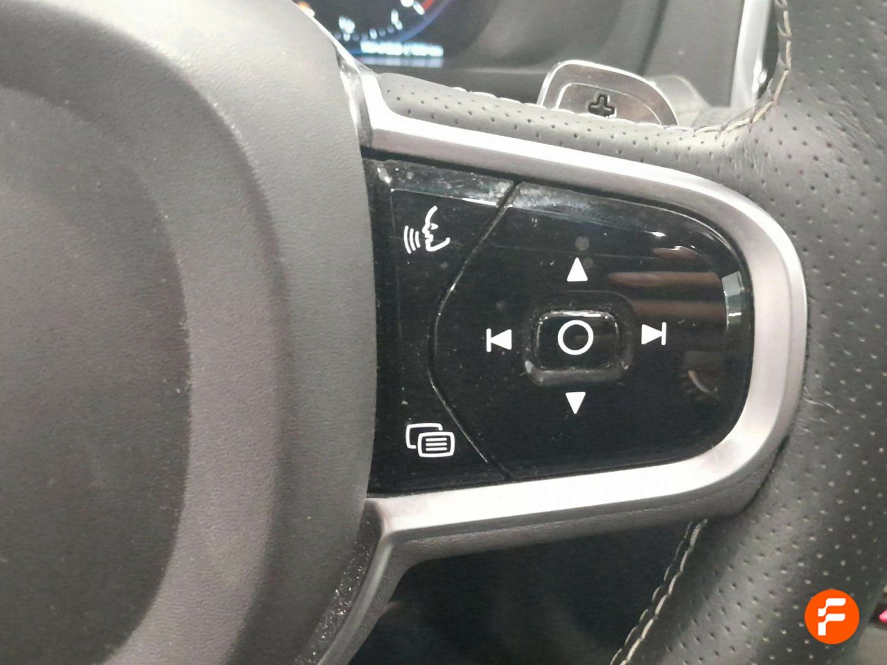Foto Volvo XC90 17