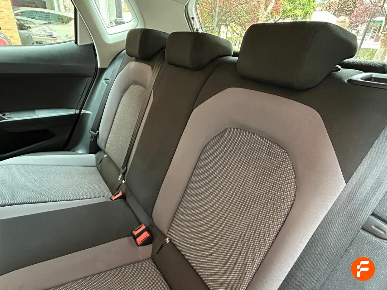 Foto Seat Arona 8