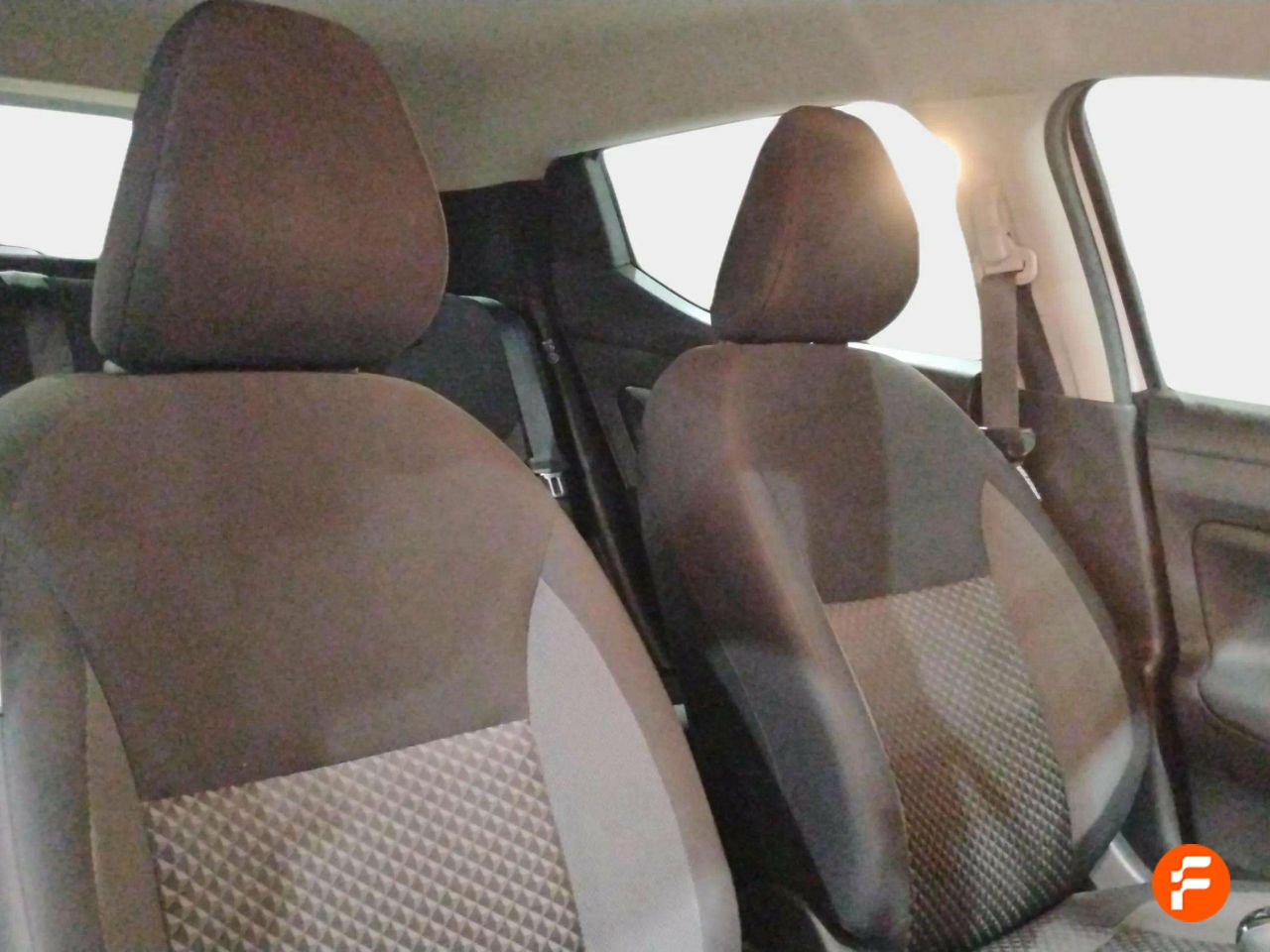 Foto Nissan Micra 11