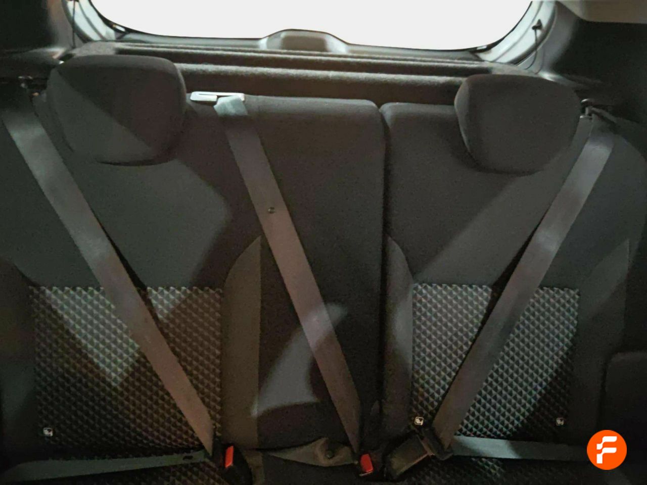 Foto Nissan Micra 19