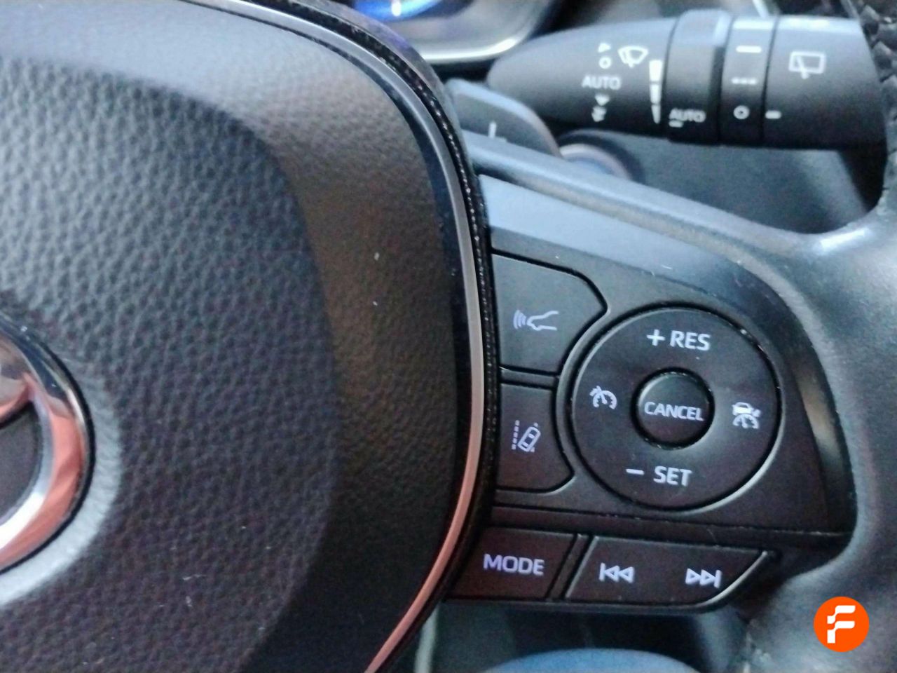 Foto Toyota Corolla 16