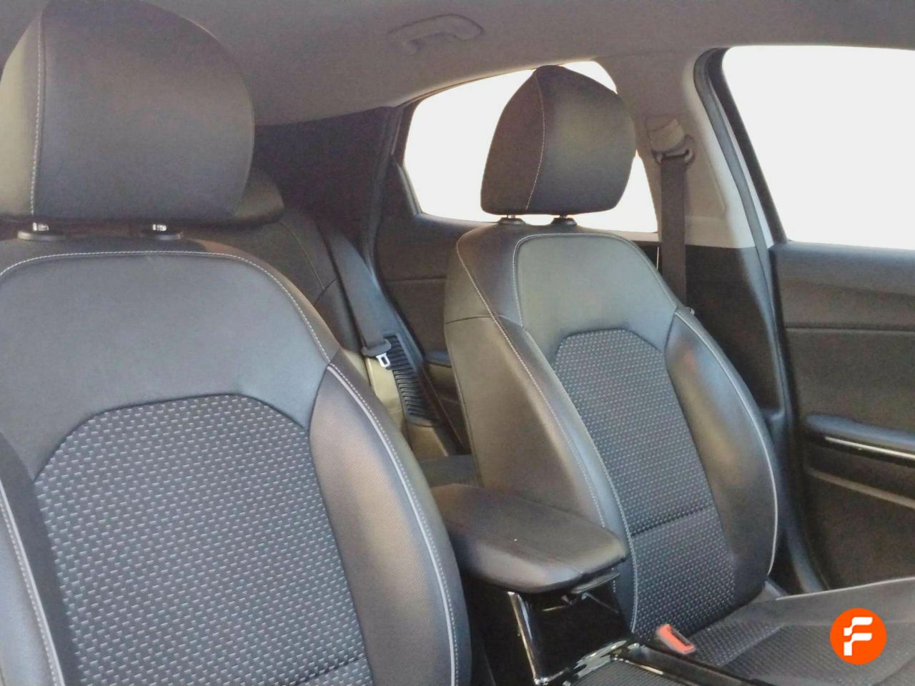 Foto Kia XCeed 12