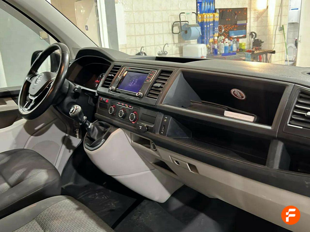 Foto Volkswagen Caravelle 15