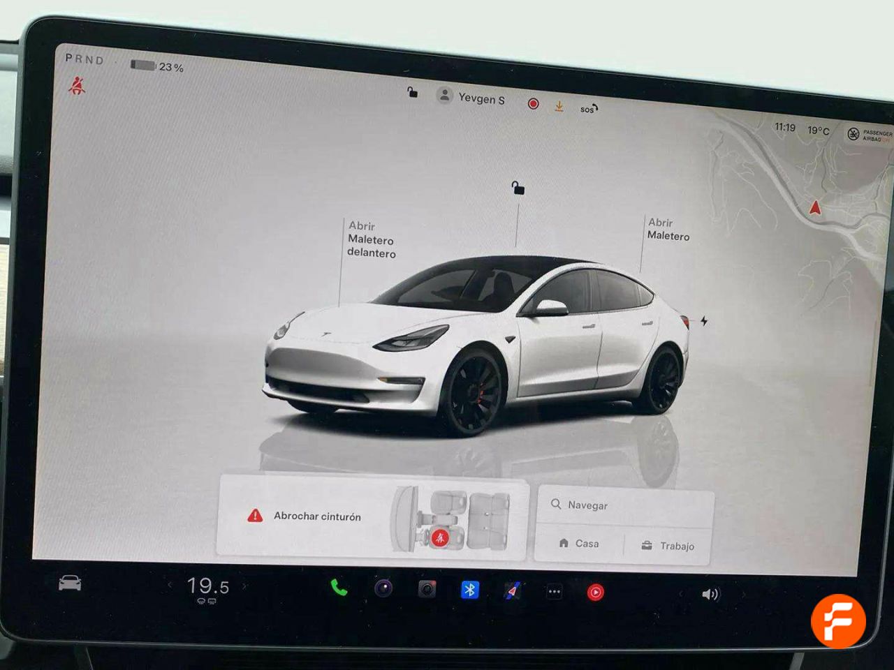Foto Tesla Model 3 24