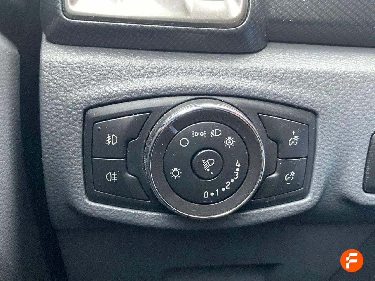 Foto Ford Ranger 24