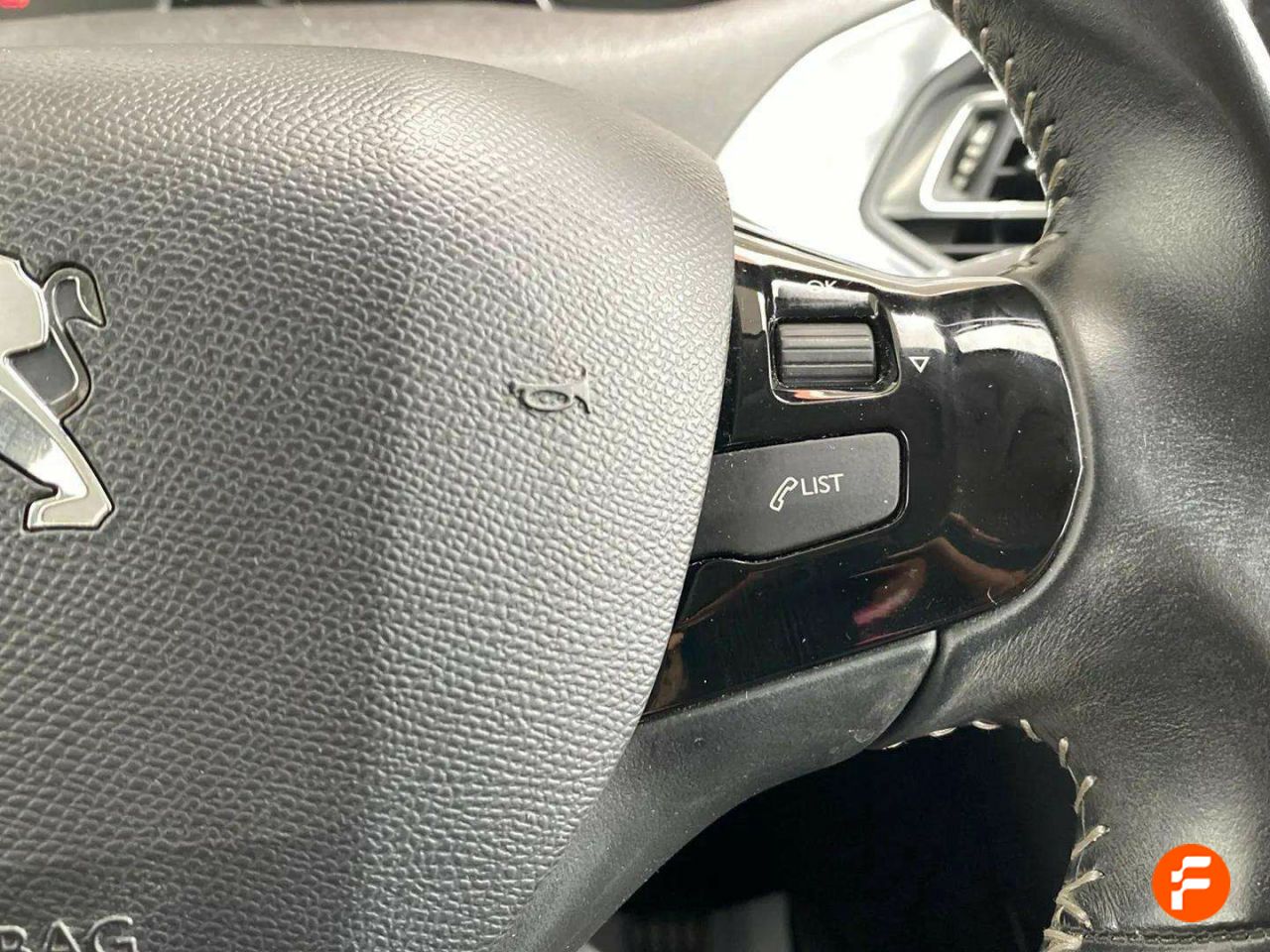 Foto Peugeot 308 15