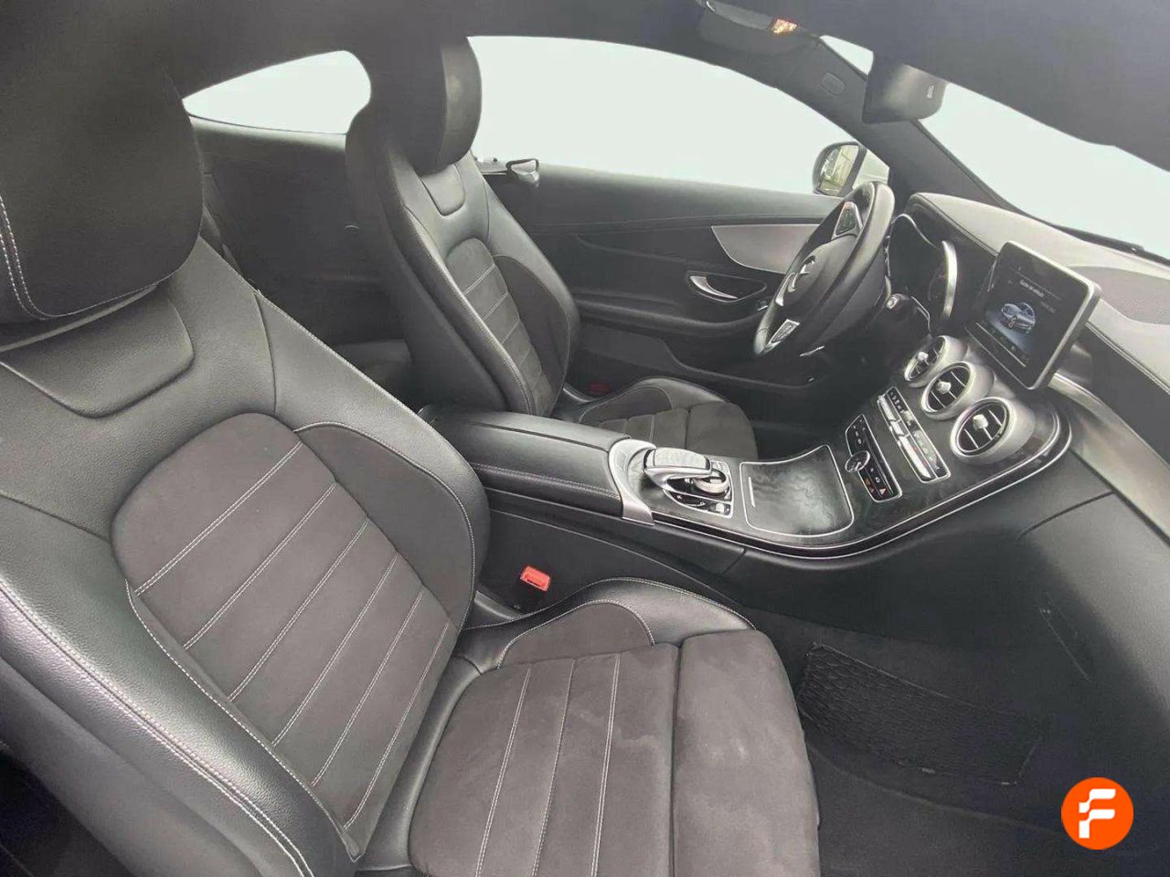 Foto Mercedes-Benz Clase C 16