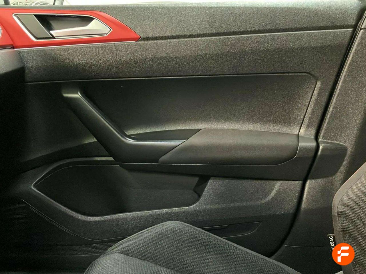 Foto Volkswagen Polo 14