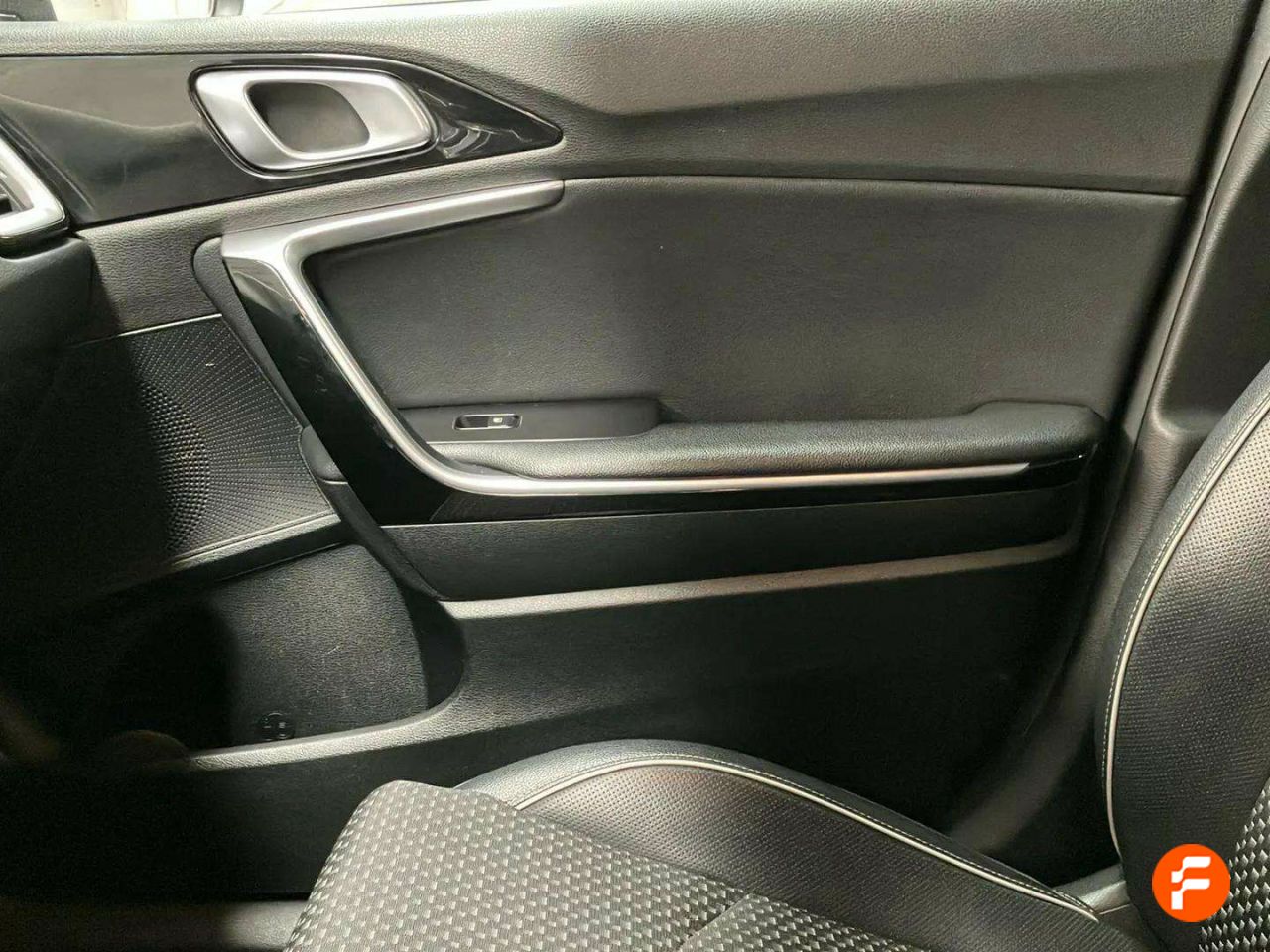 Foto Kia Ceed 14