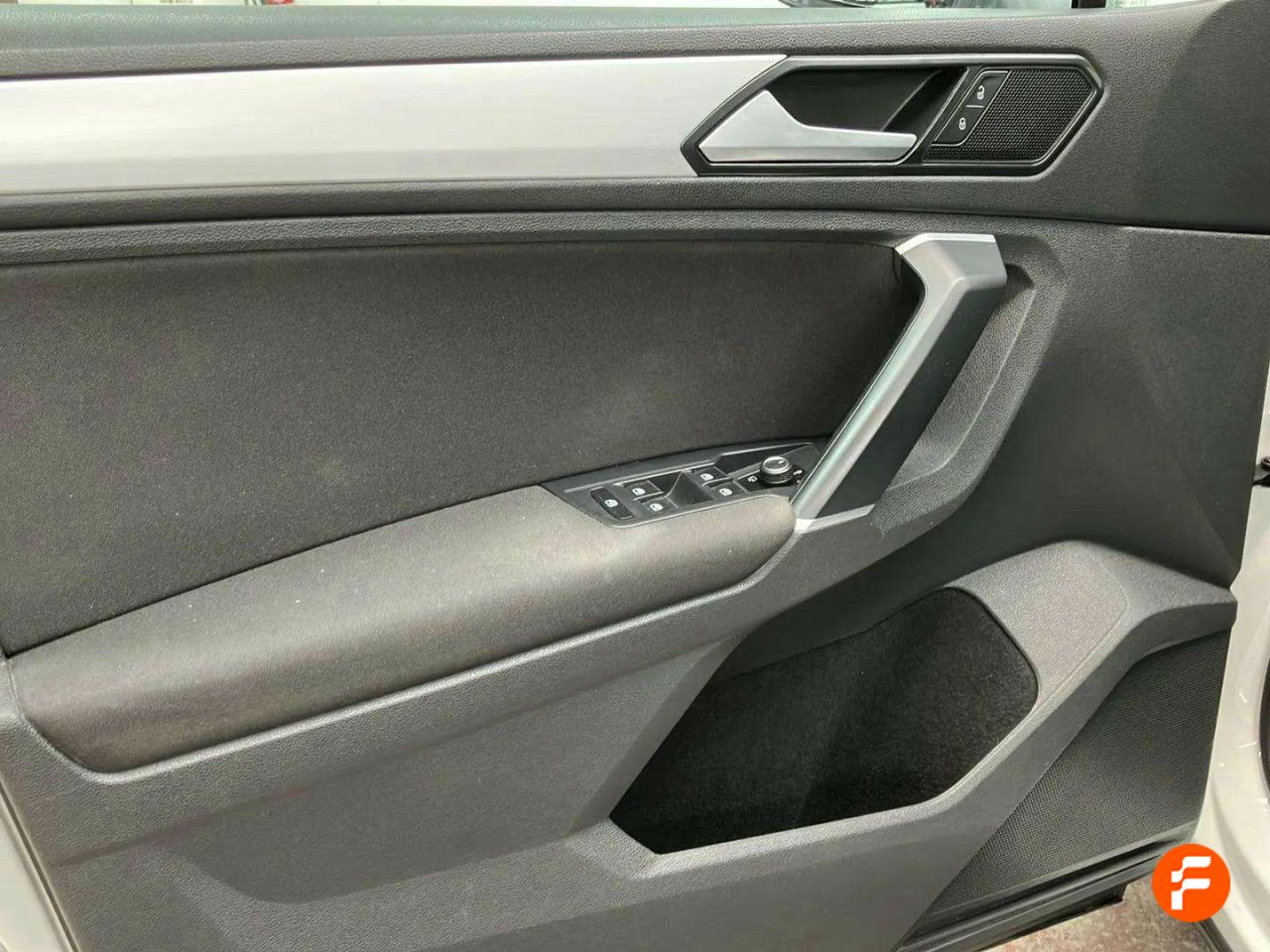 Foto Volkswagen Tiguan 13