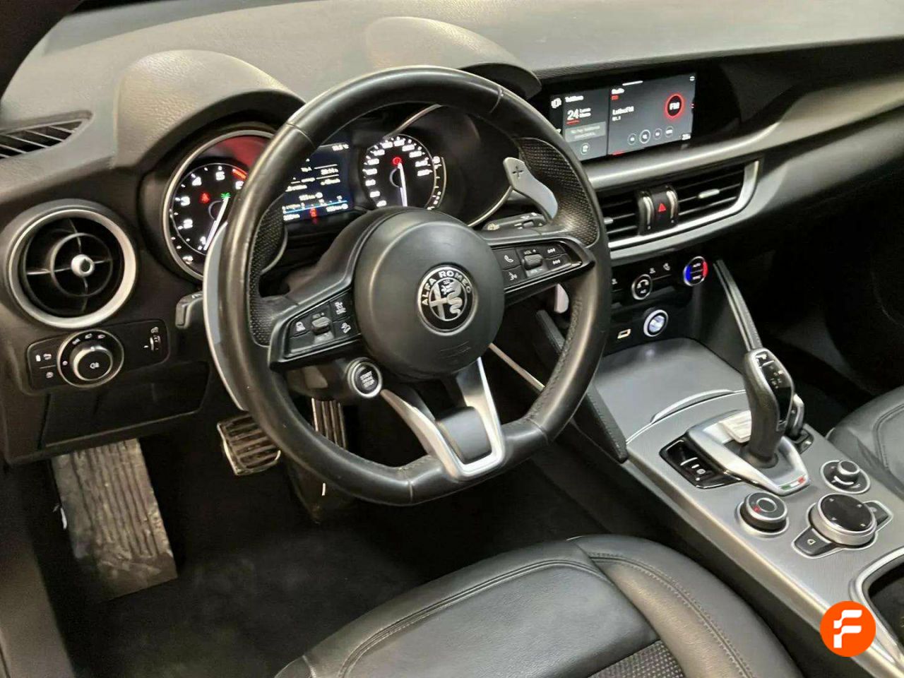 Foto Alfa Romeo Stelvio 12
