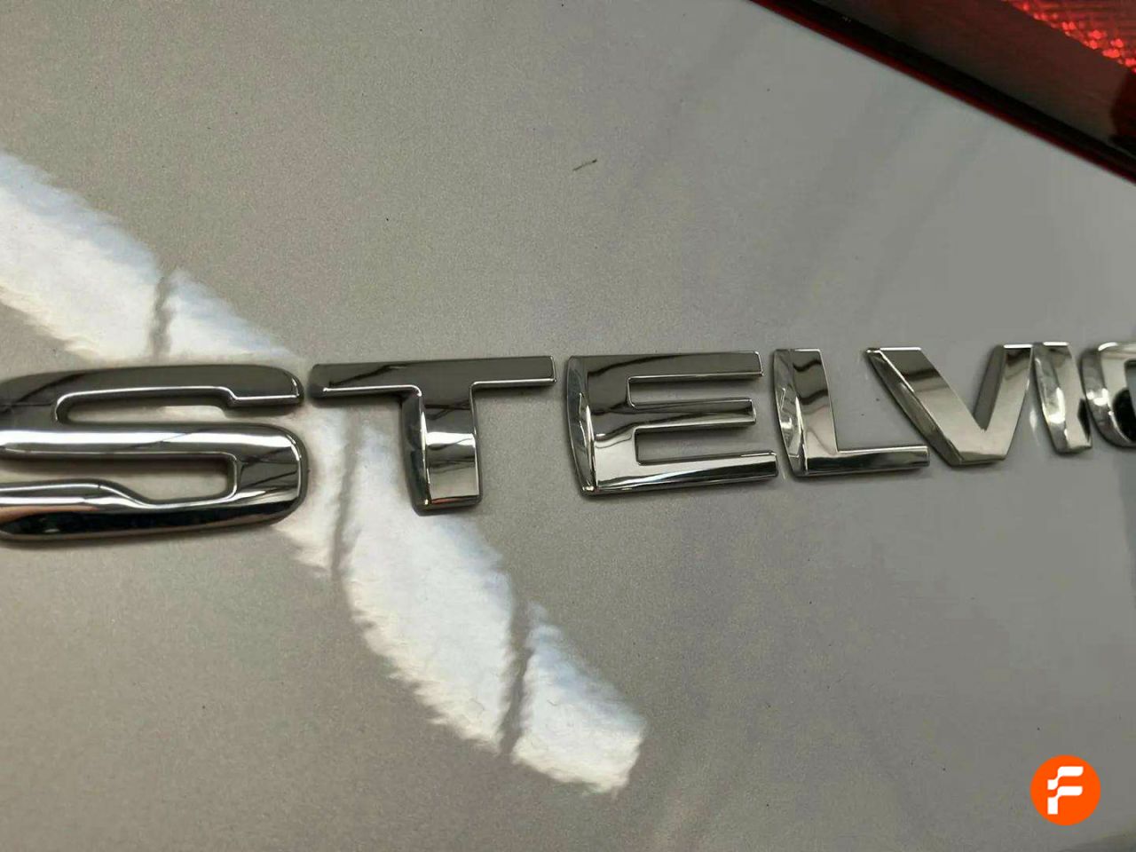 Foto Alfa Romeo Stelvio 24