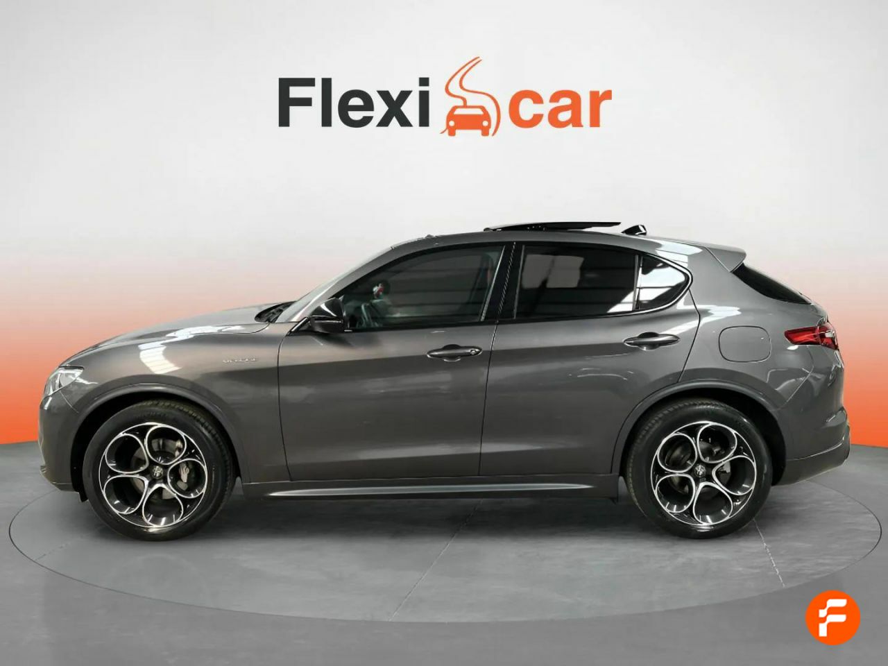 Foto Alfa Romeo Stelvio 4