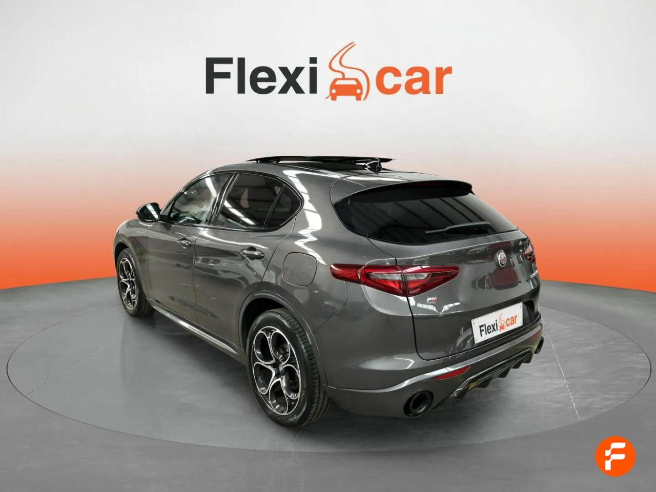 Foto Alfa Romeo Stelvio 8