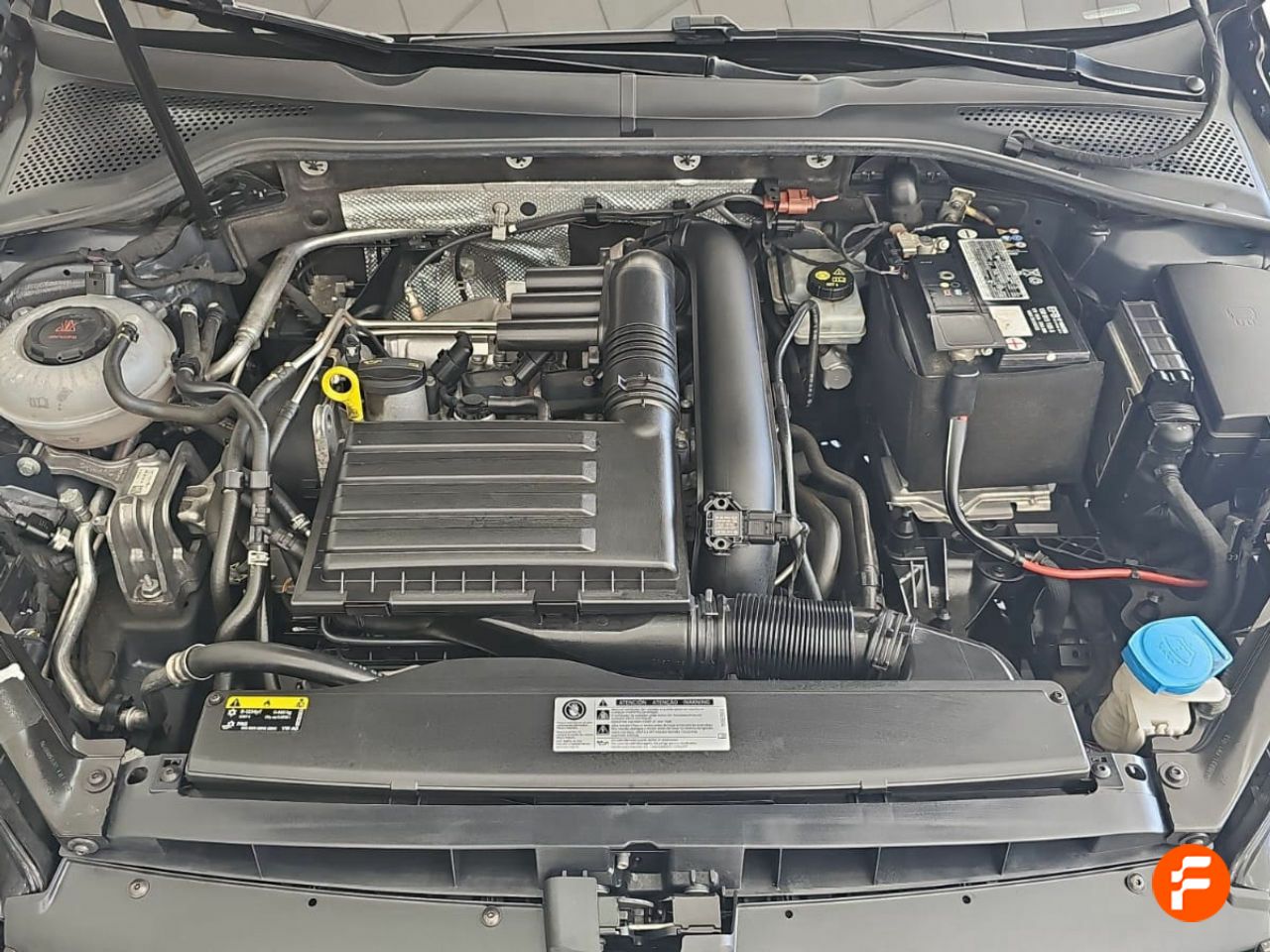 Foto Volkswagen Golf 15