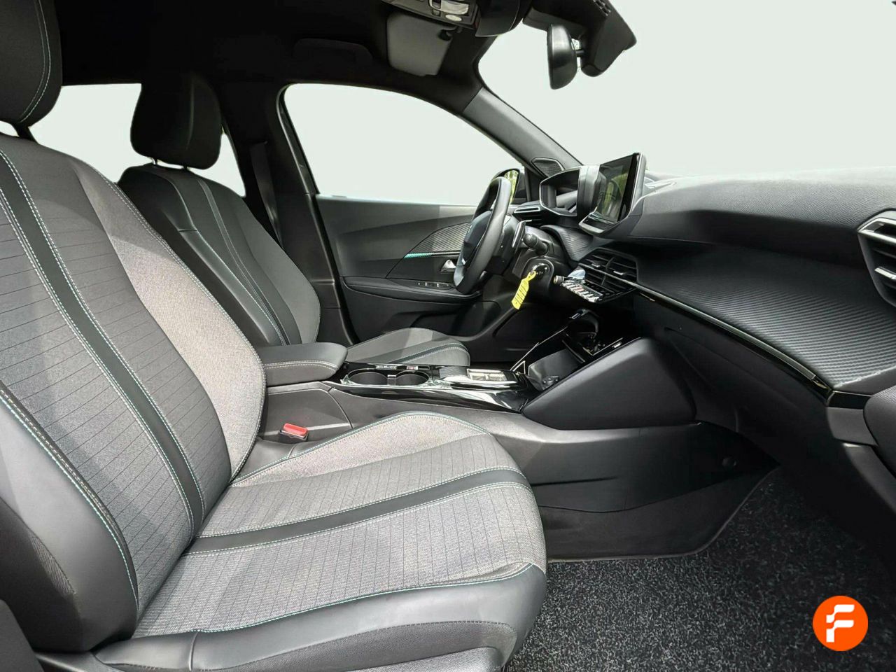 Foto Peugeot 2008 18