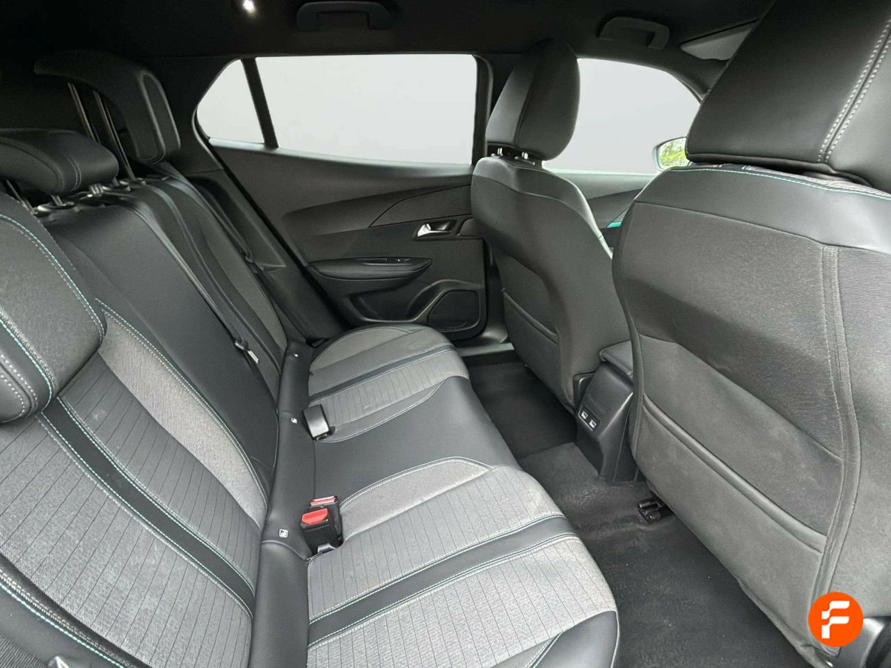 Foto Peugeot 2008 19