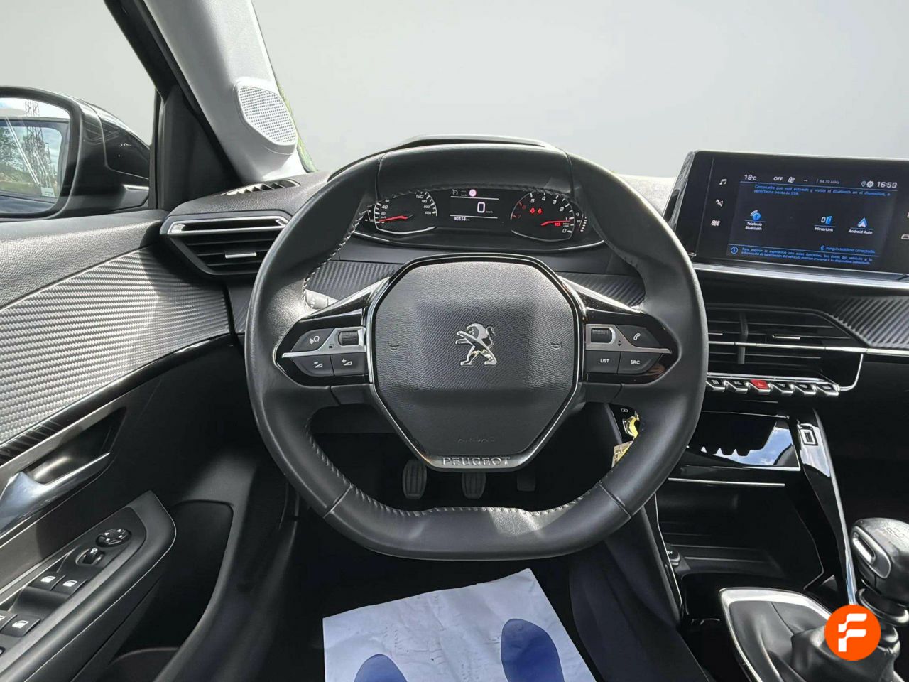 Foto Peugeot 208 13