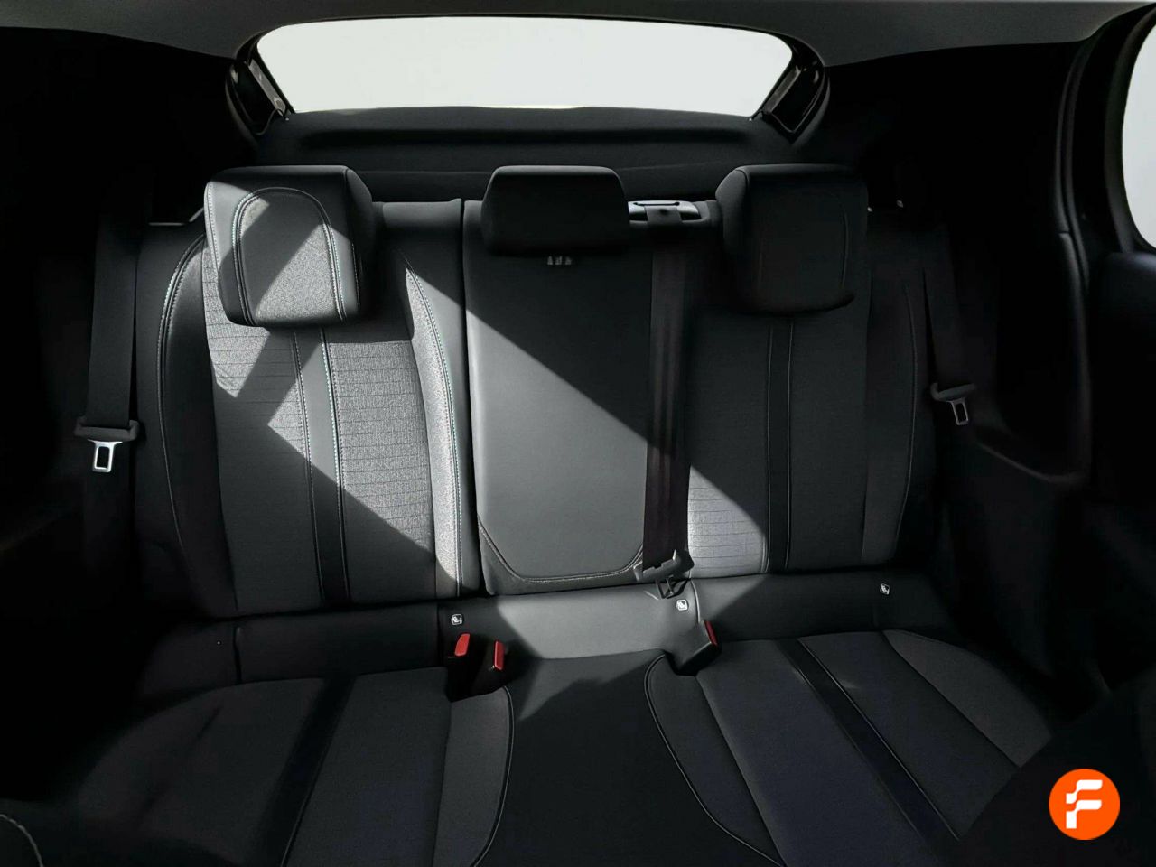 Foto Peugeot 208 20