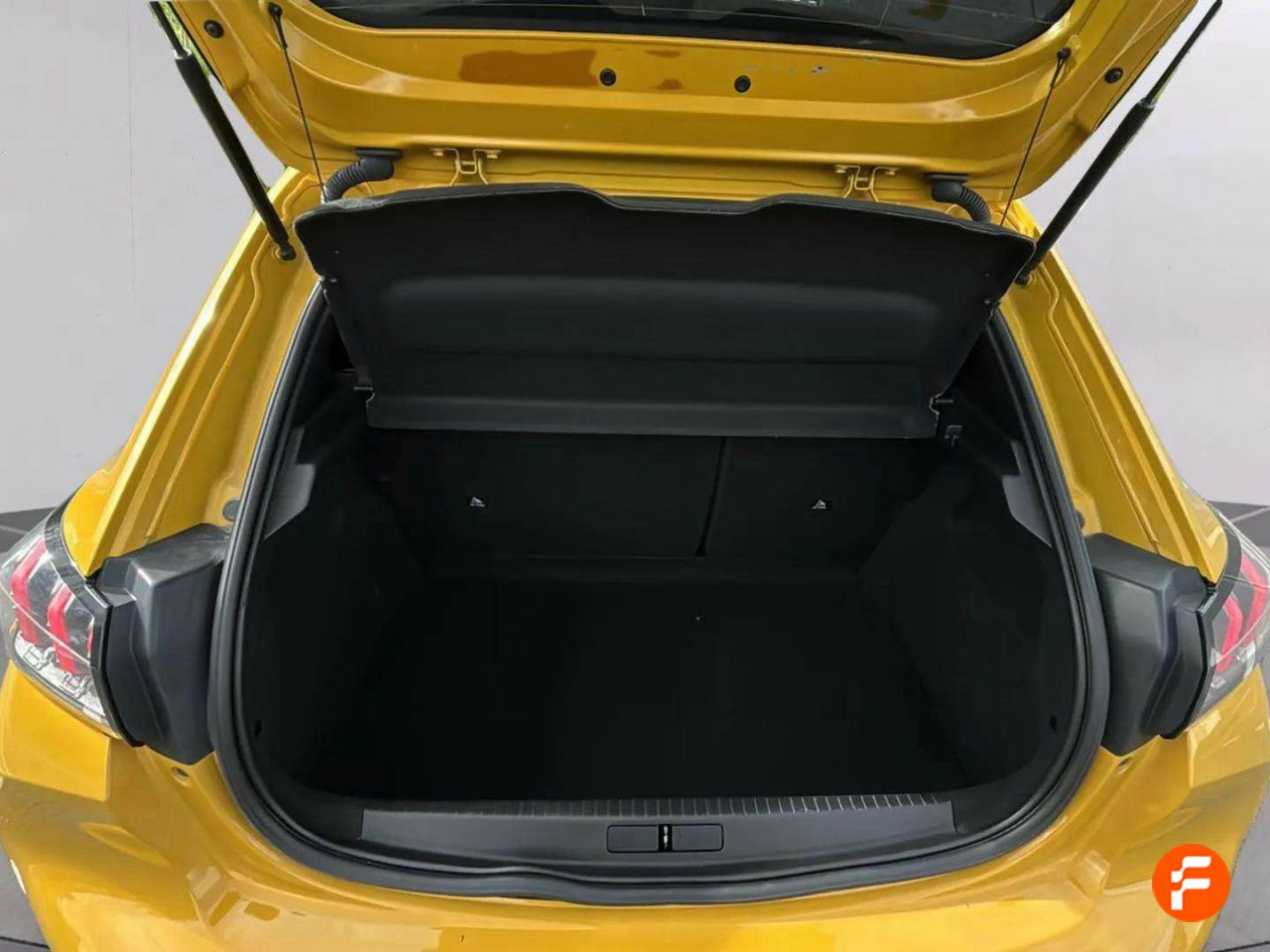 Foto Peugeot 208 10