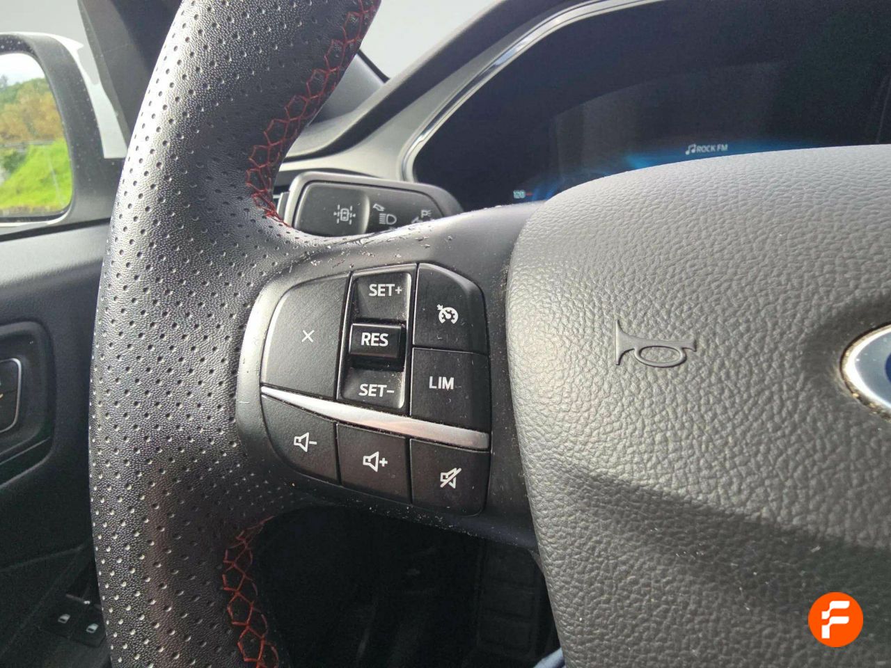 Foto Ford Kuga 23