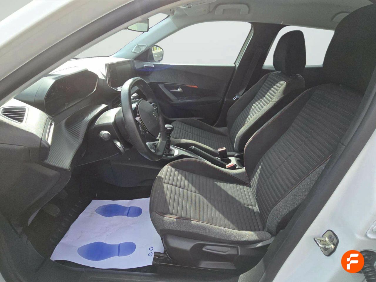 Foto Peugeot 2008 18