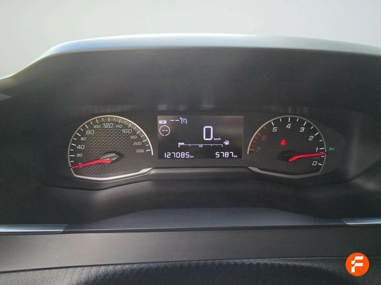 Foto Peugeot 2008 23