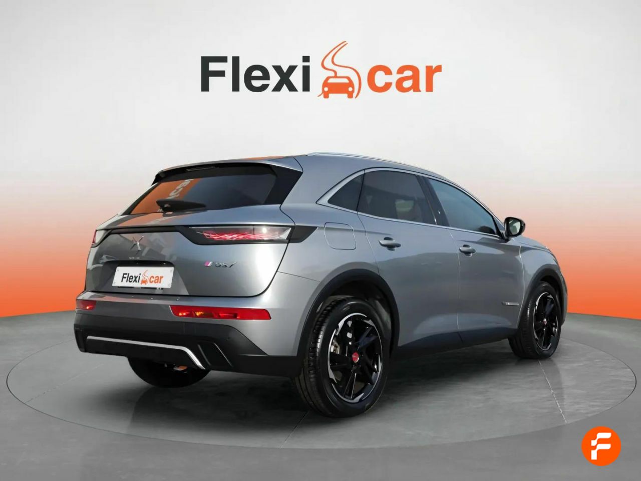 Foto DS Automobiles DS 7 8