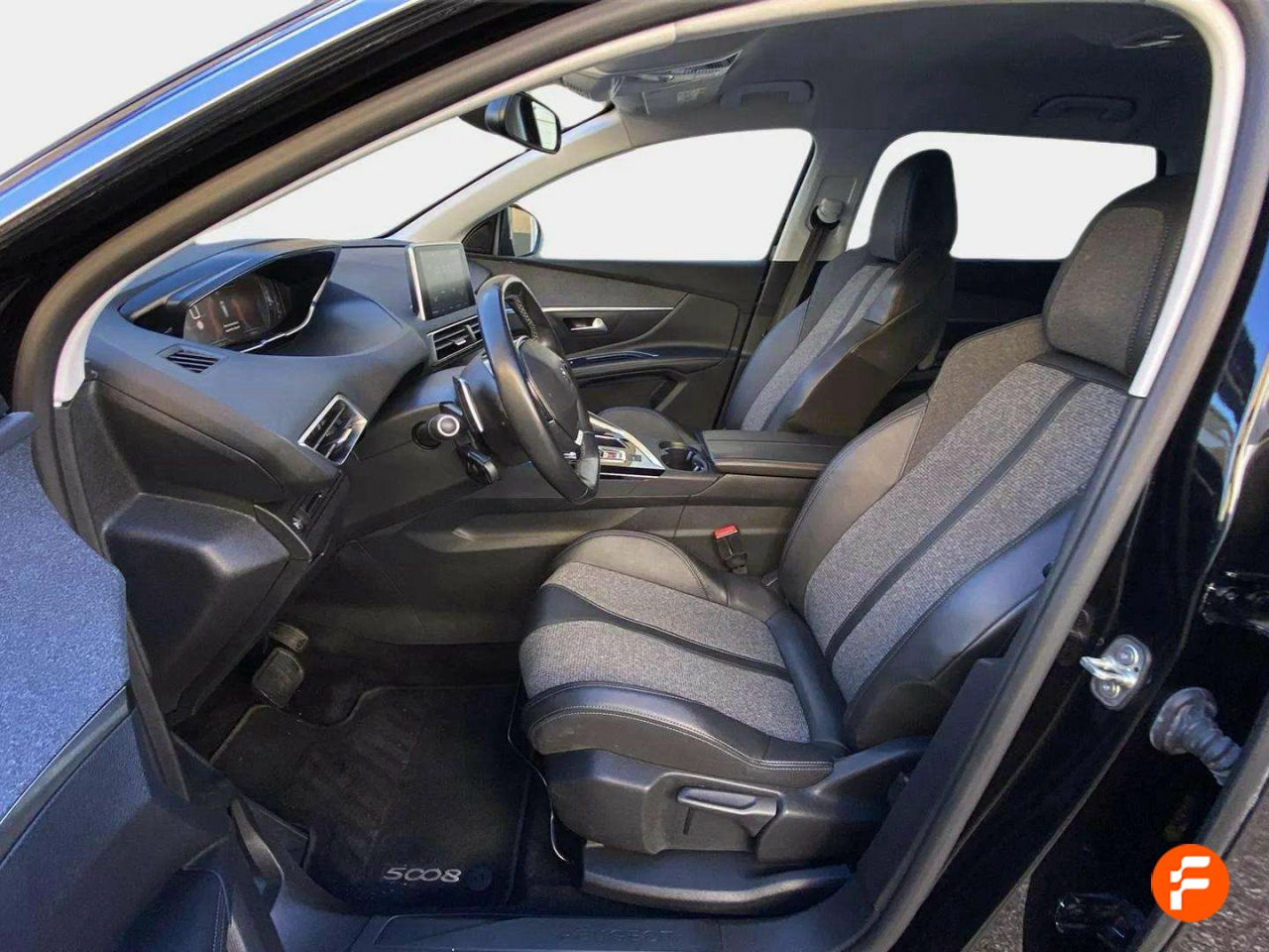 Foto Peugeot 5008 12