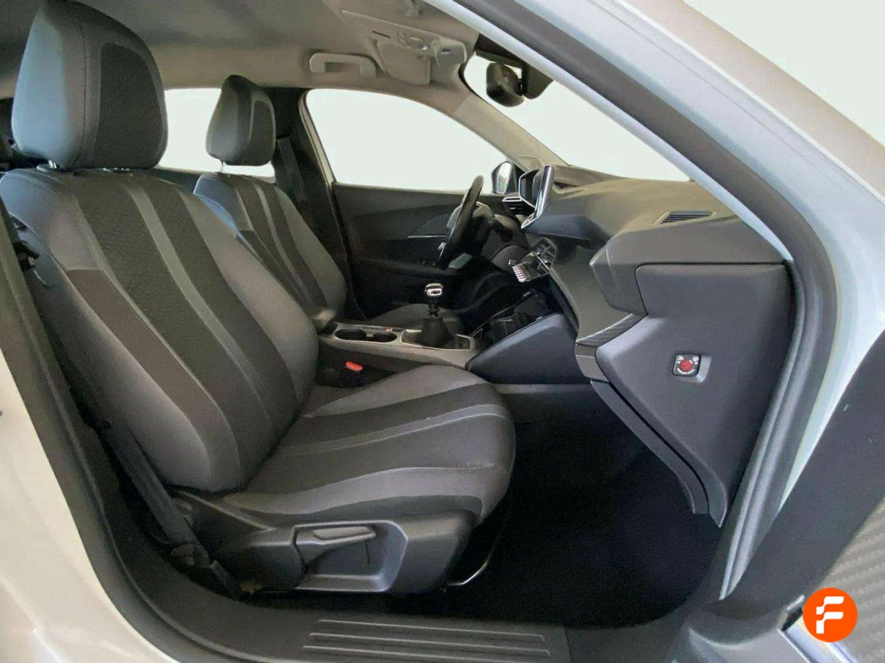 Foto Peugeot 2008 11