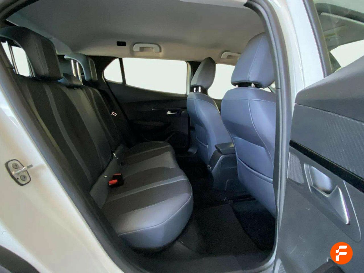 Foto Peugeot 2008 12