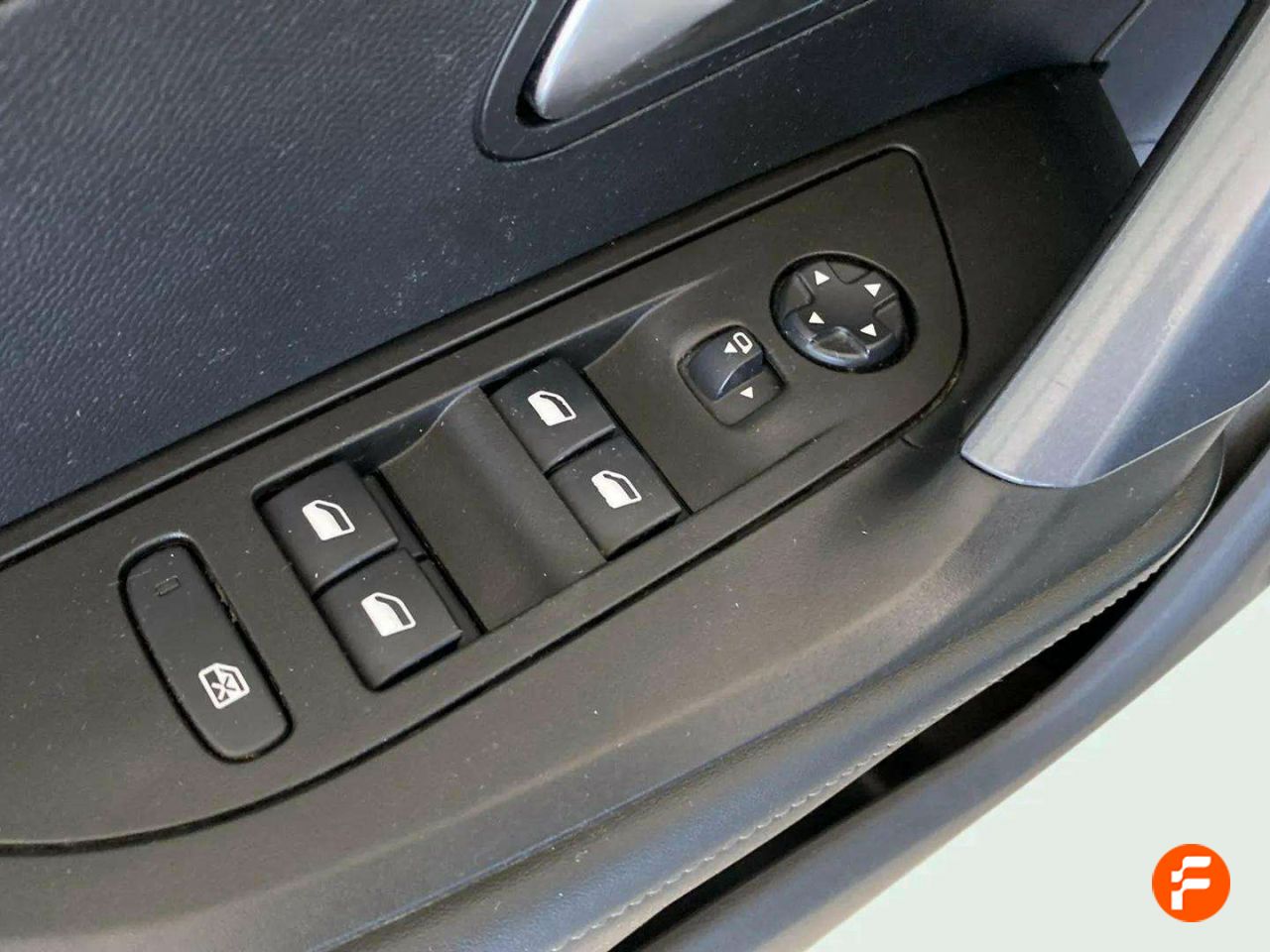 Foto Peugeot 2008 17