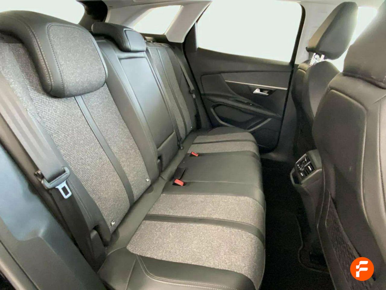 Foto Peugeot 3008 11