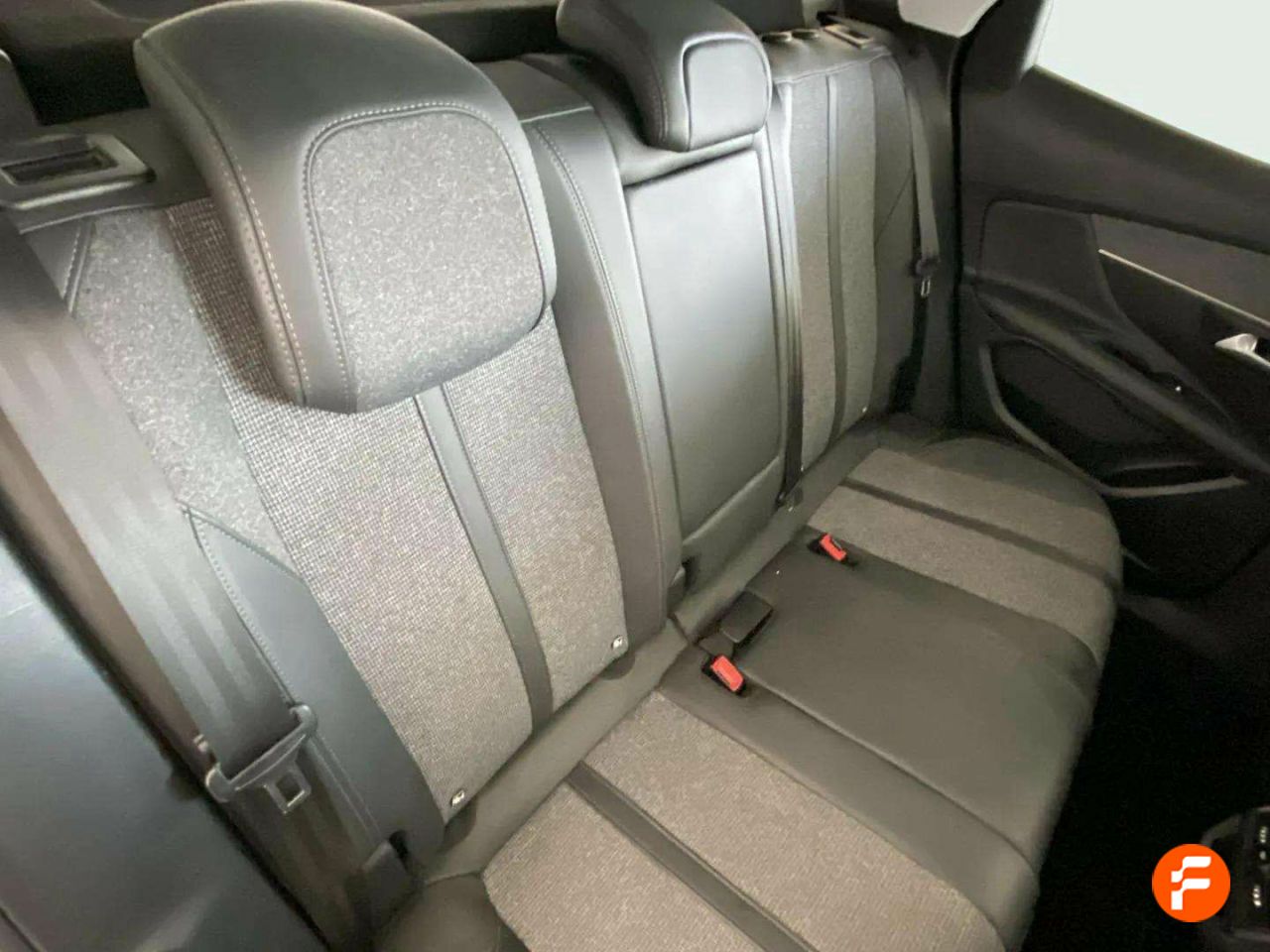 Foto Peugeot 3008 12
