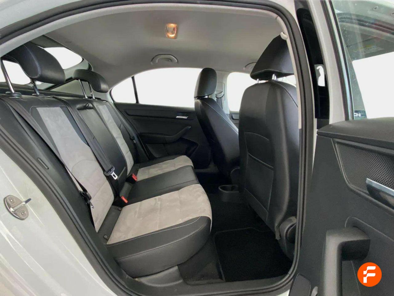 Foto Seat Toledo 13