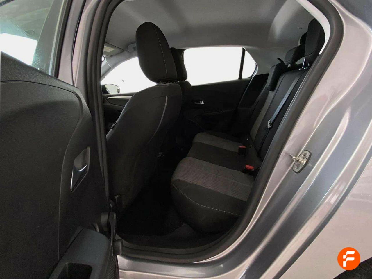 Foto Opel Corsa 13