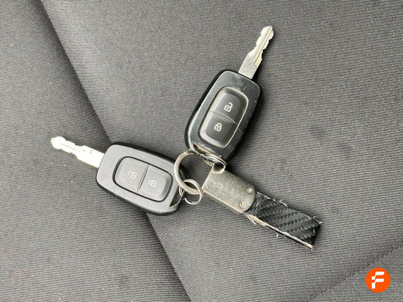 Foto Dacia Duster 16