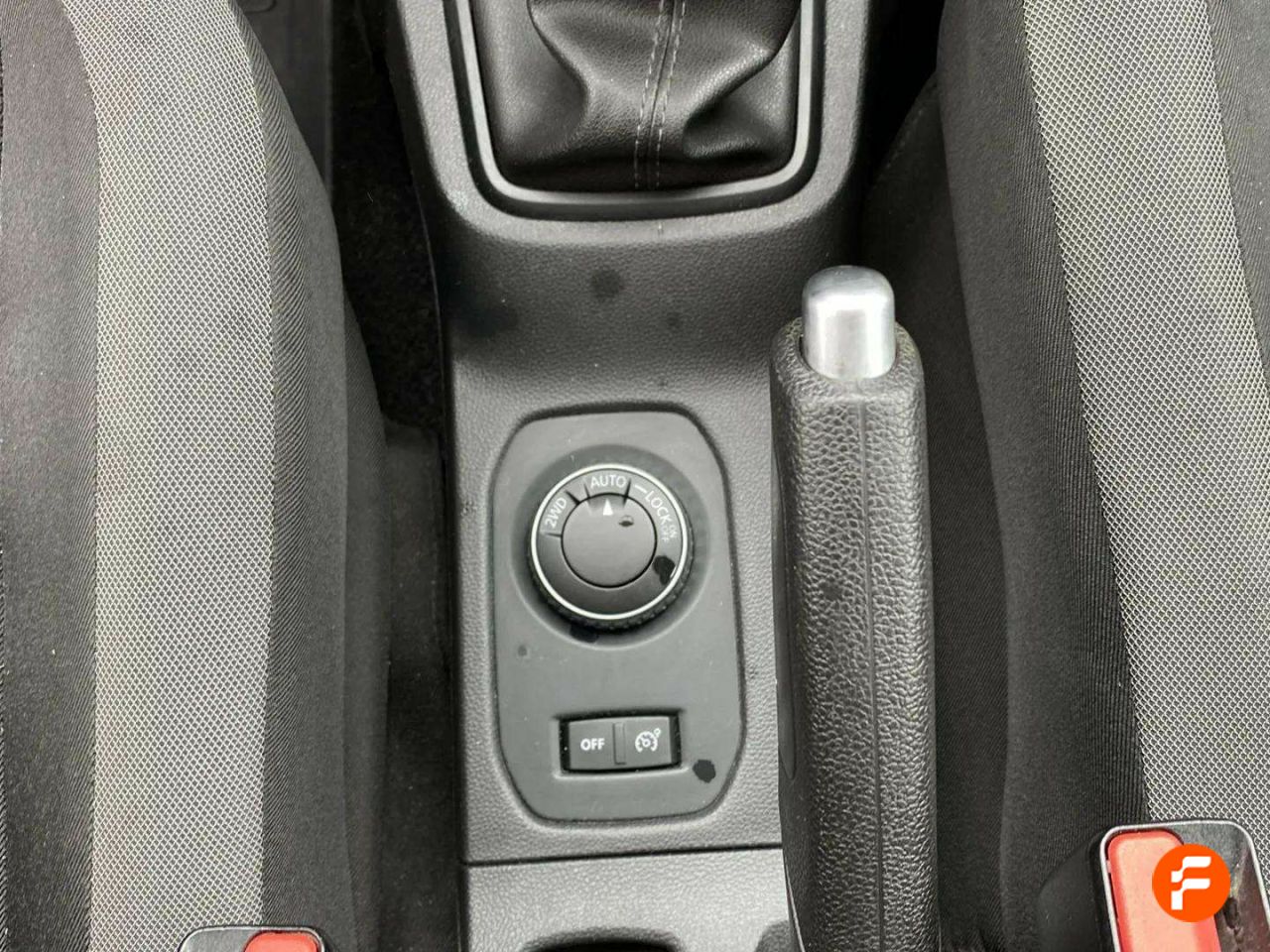 Foto Dacia Duster 18