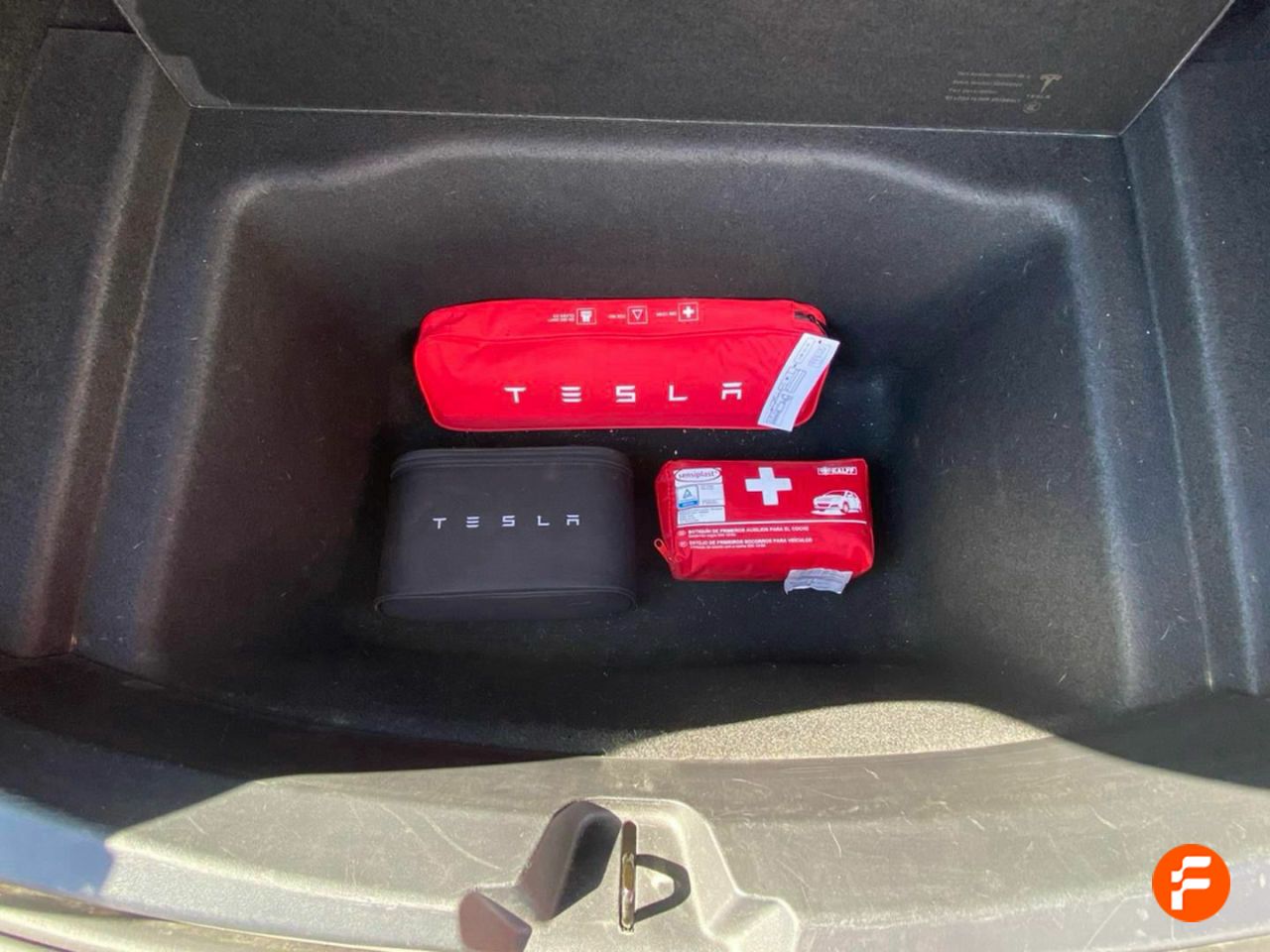 Foto Tesla Model 3 17