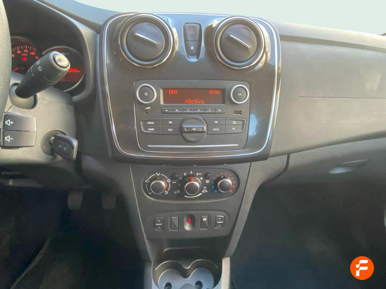 Foto Dacia Sandero 8