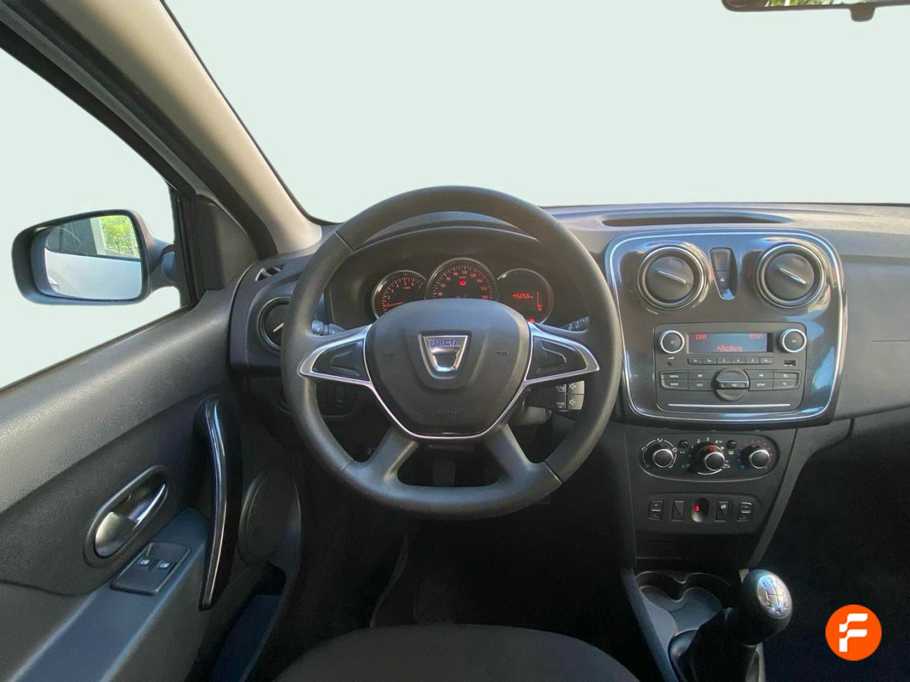 Foto Dacia Sandero 9