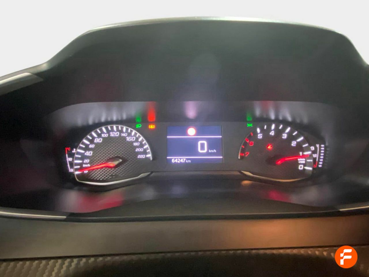 Foto Peugeot 208 10