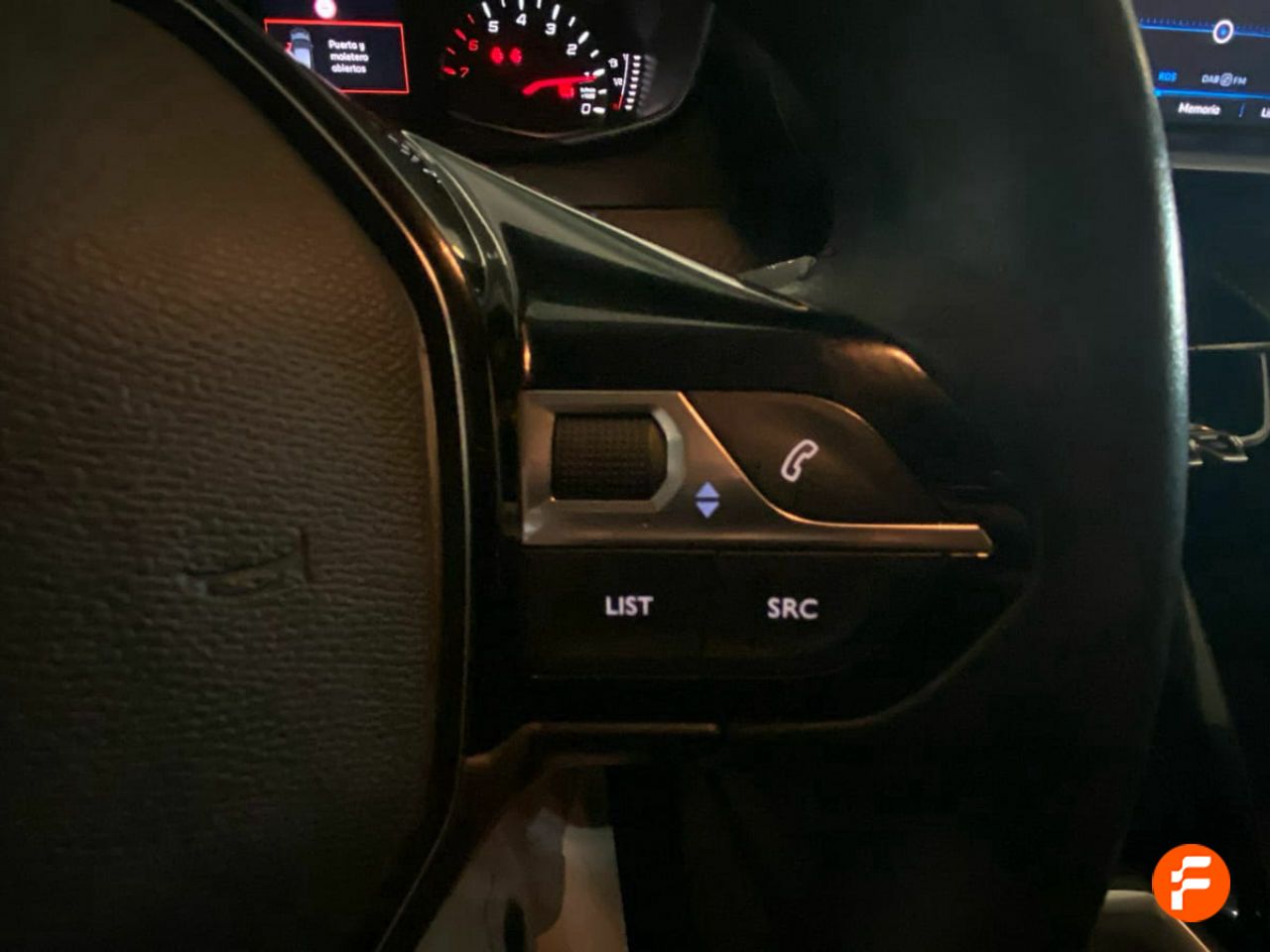 Foto Peugeot 208 18