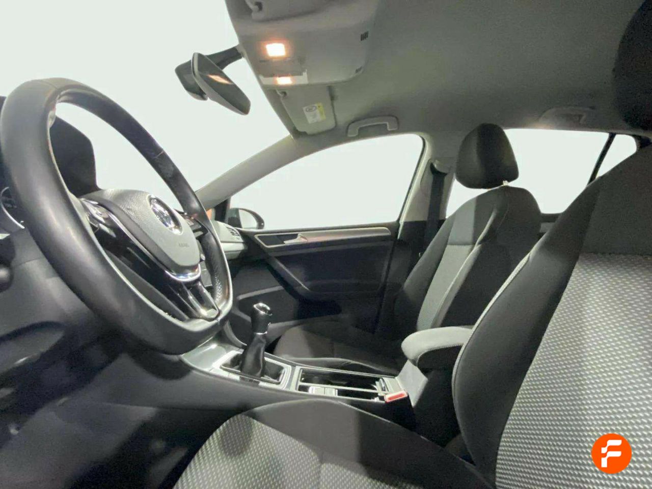 Foto Volkswagen Golf 14